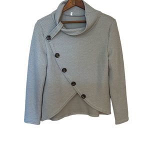 No Label Asymmetrical Button Front Top